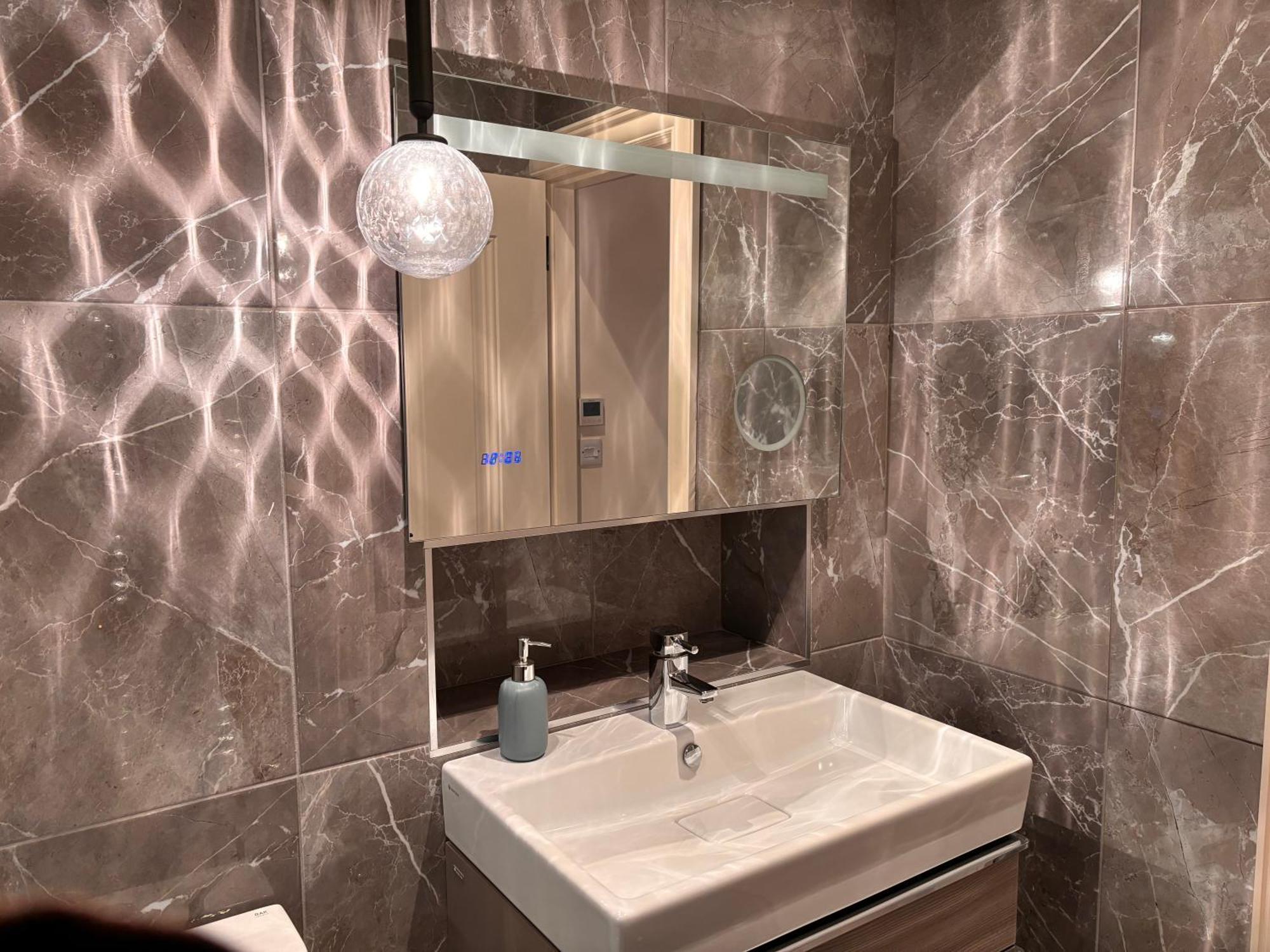 Luxurious 2 Bedroom Apartment With Sea View In Monkstown Блэкрок Экстерьер фото